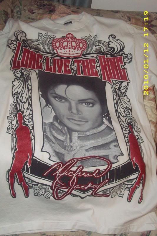 Personal MJ Collection and Official Memorabilia Discussion Personal MJ Collection and Official Memorabilia Discussion